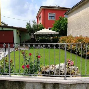 Il Roseto Holidays Casa vacanze Castelnuovo del Garda