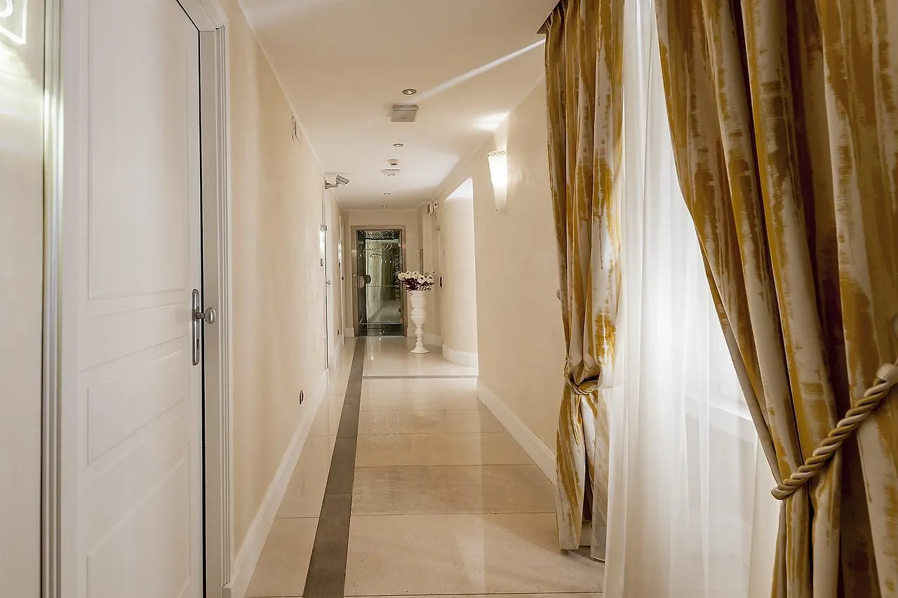 Demetra Hotel Rom 4*,  Italien